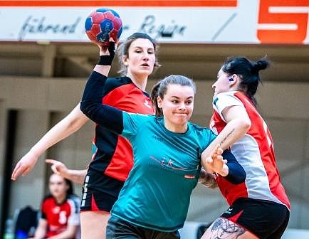 Handball in der Ballspielhalle