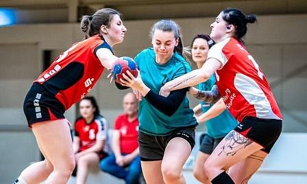 Handball in der Ballspielhalle