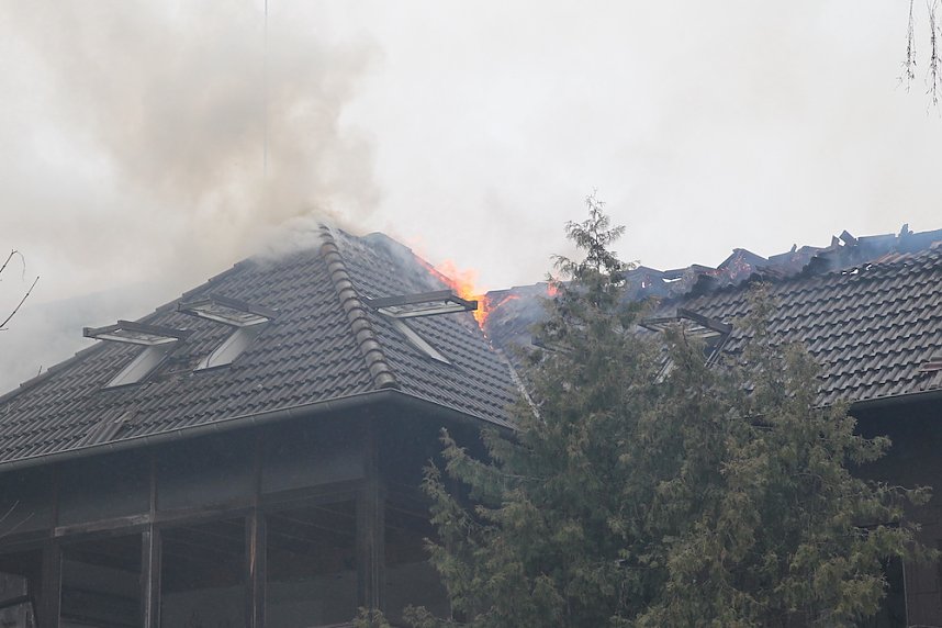 Dachstuhlbrand in Heringen 