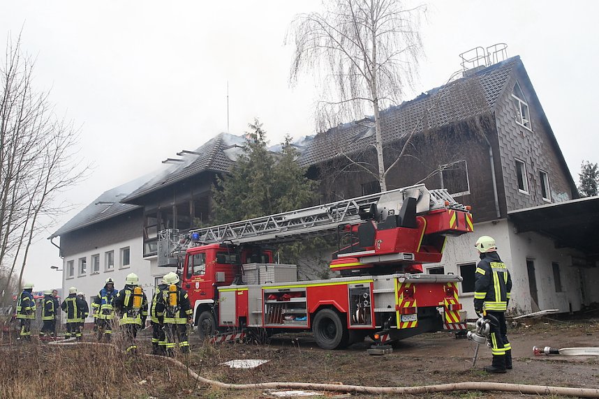 Dachstuhlbrand in Heringen 