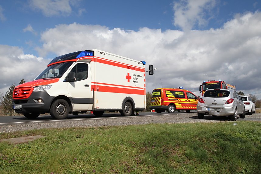 Unfall auf der Kasseler Landstra&szlig;e