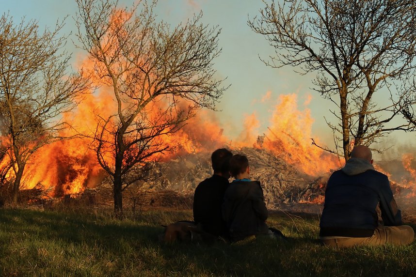 Osterfeuer bei Krimderode