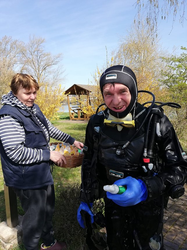 Friedenstauchen am Kiesschacht