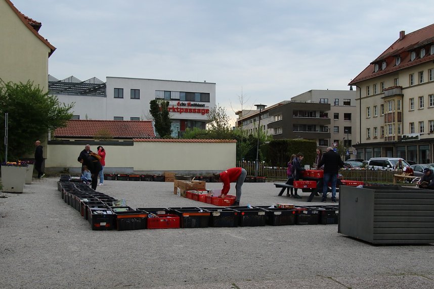 B&uuml;cherflohmarkt auf dem Blasii-Kirchplatz