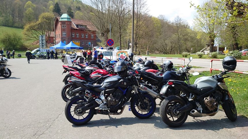 Benzingespr&auml;che bei Netzkater