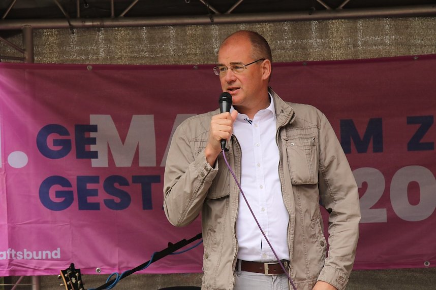 1. Mai auf dem Nordh&auml;user Rathausplatz