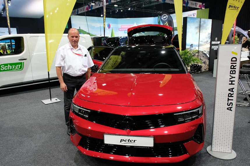 Peter Blei unterwegs auf der Erfurter Automobilmesse