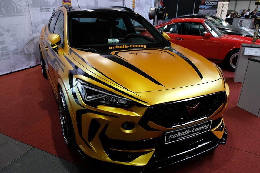 Peter Blei unterwegs auf der Erfurter Automobilmesse