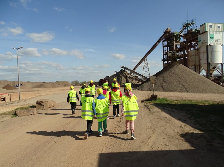 Berufe schnuppern mit dem Blau-Gelb G&ouml;rsbach