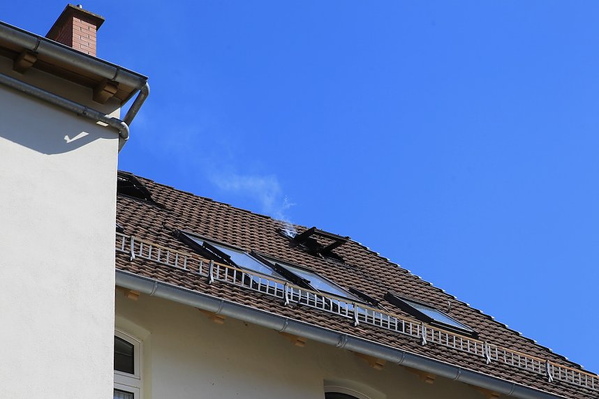 Dachgeschosswohnung ausgebrannt