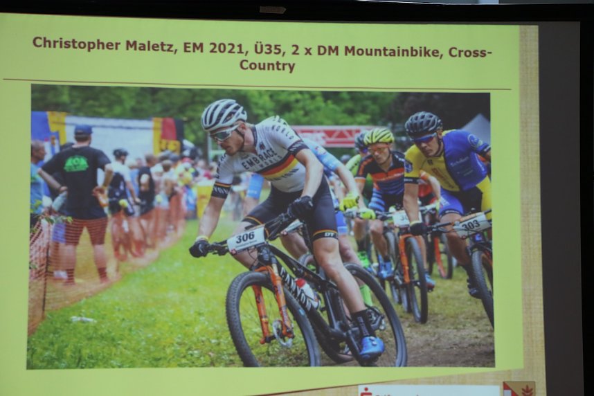 27 Sportchampions und zwei Sportbotschafter wurden heute  in der Kreissparkasse ausgezeichnet