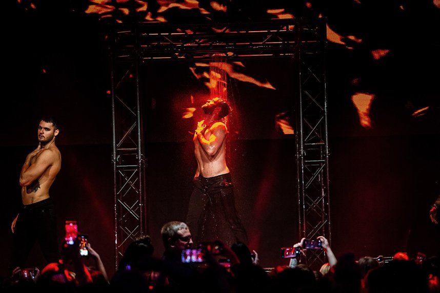 "Sixxpaxxs" im Kulturhaus Bleicherode