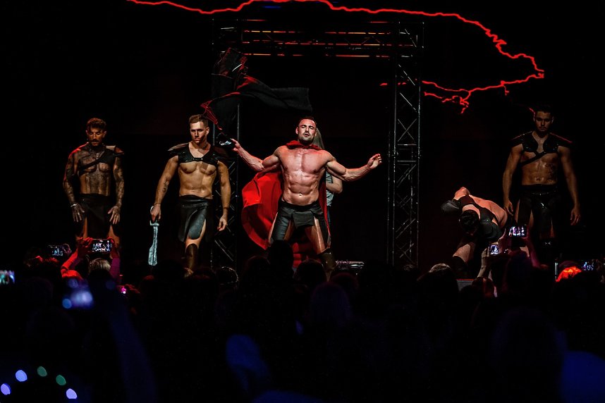 "Sixxpaxxs" im Kulturhaus Bleicherode