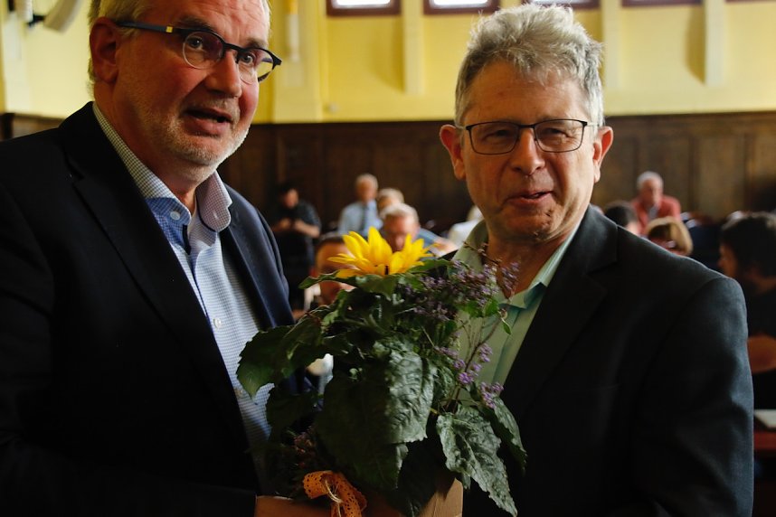 Stefan N&uuml;&szlig;le wurde als 1. Beigeordnetem eine zweite Amtszeit zugestanden