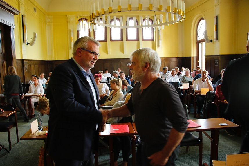 Stefan N&uuml;&szlig;le wurde als 1. Beigeordnetem eine zweite Amtszeit zugestanden