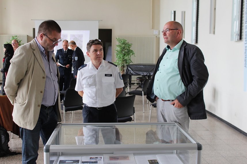 Ausstellungser&ouml;ffnung gestern Nachmittag im Huis de Graise