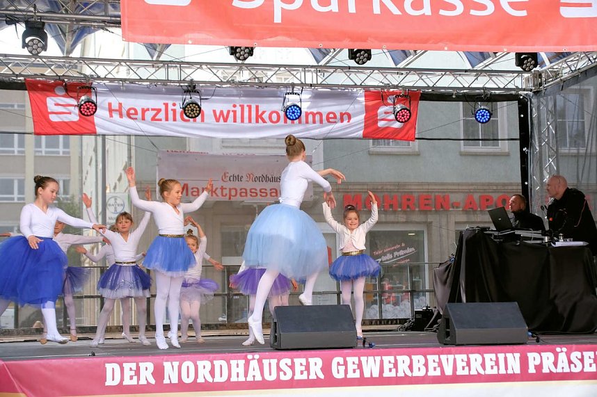 Peter Blei unterwegs auf dem Weinfest