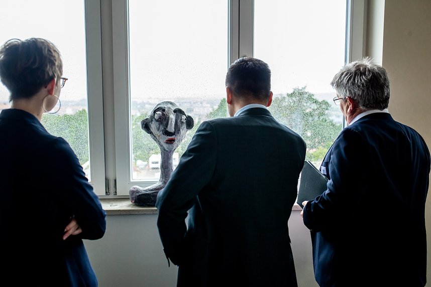 US General Konsul Ken Toko zu Gast am Humboldt-Gymnasium