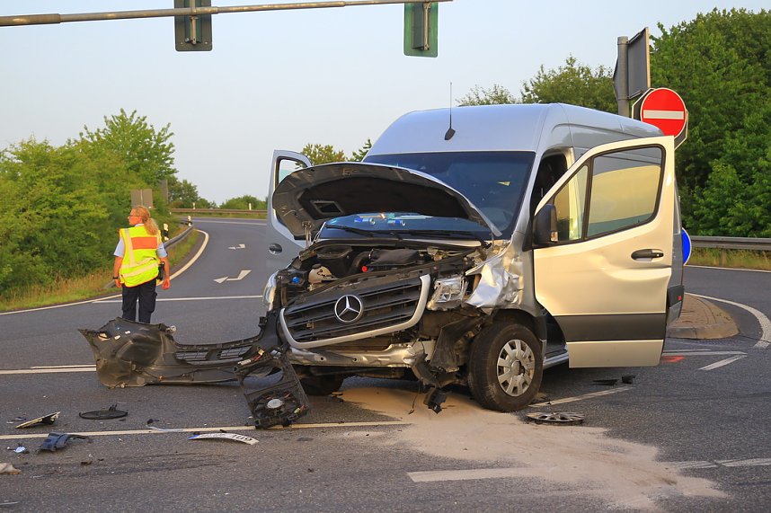Schwerer Unfall nahe Sundhausen