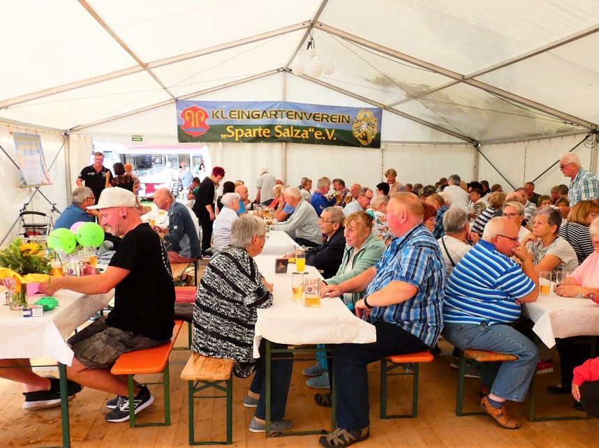 Versammelt, gefeiert und gew&auml;hlt