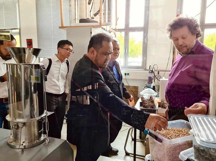 Delegation aus Malaysia zu Gast an der Hochschule Nordhausen