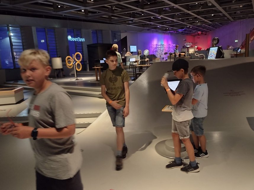 Erlebnisreiche Tage im Jugendtreff des Jugendclubhauses