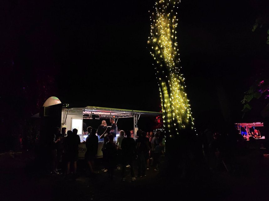 Superstimmung beim Livekonzert im Park