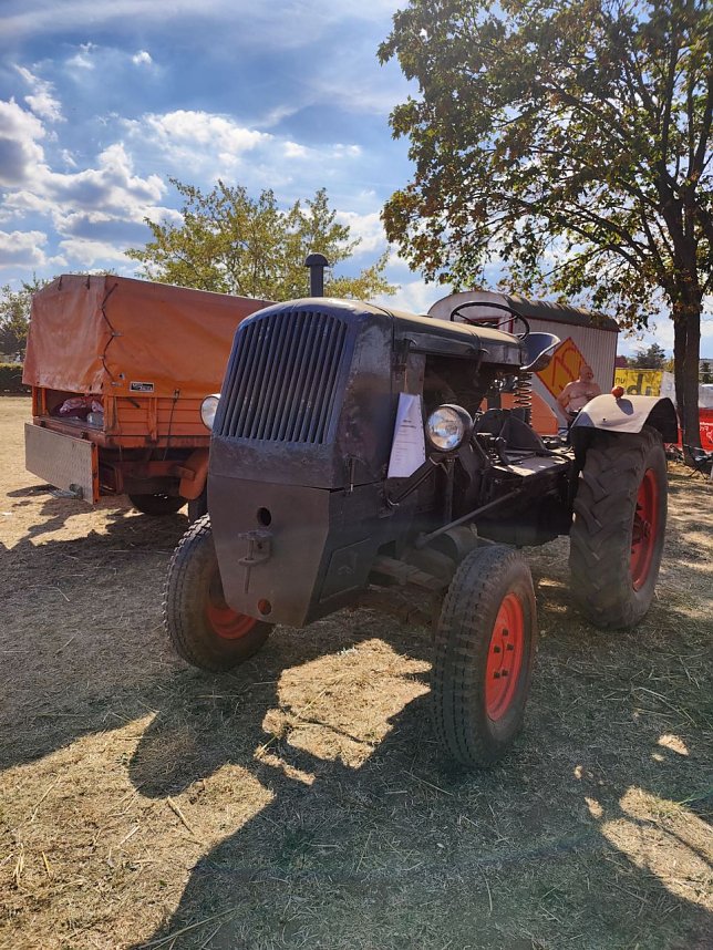 20. Dreschfest auf dem Scheunenhof