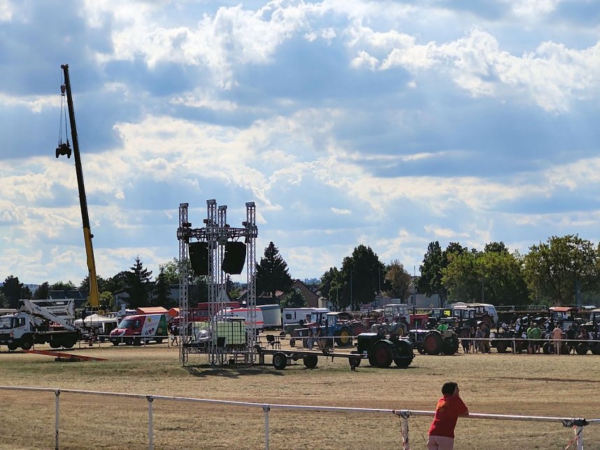 20. Dreschfest auf dem Scheunenhof