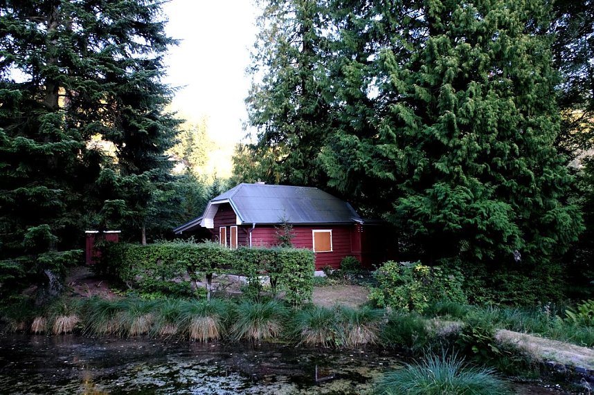 Am ehemaligen Waldbad Urbach 