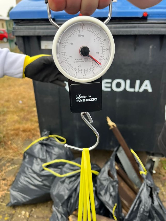 Gro&szlig;reinemachen zum "World-Clean-Up Day" in Wolkramshausen