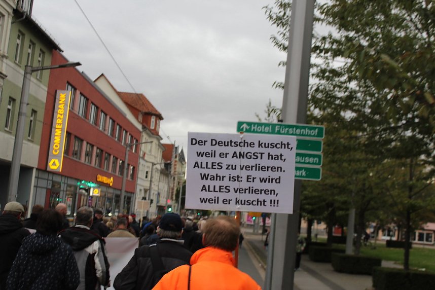 "B&uuml;rgerbewegung" durch die Nordh&auml;user Innenstadt