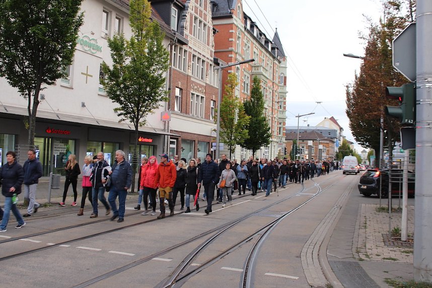 "B&uuml;rgerbewegung" durch die Nordh&auml;user Innenstadt