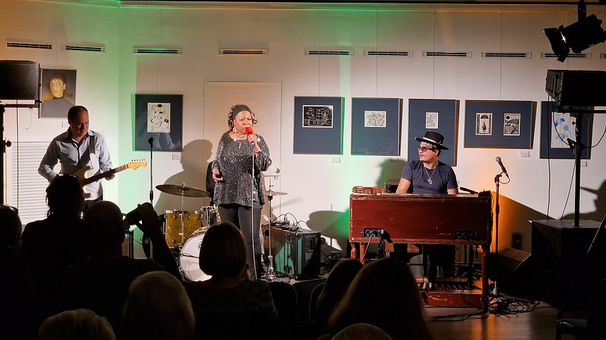 Furioser Auftakt in der Kreissparkasse