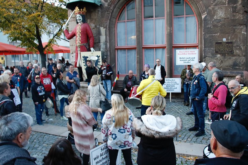 Demonstrationszug durch die Nordh&auml;user Innenstadt