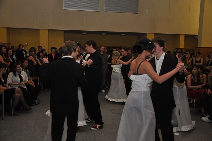 Sch&uuml;lerball im Klubhaus