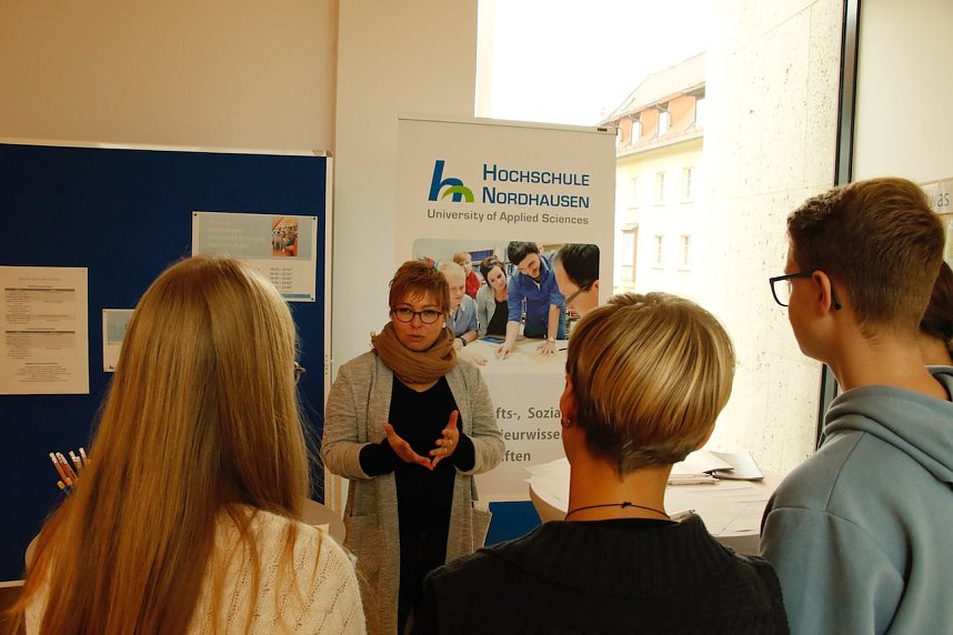 Seminarfach- und Mini-Berufsmessen im Landkreis