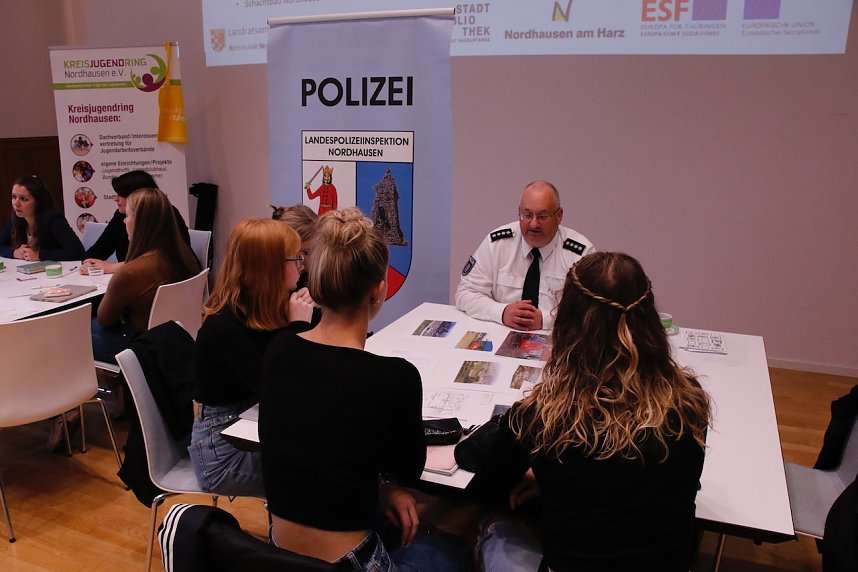 Seminarfach- und Mini-Berufsmessen im Landkreis