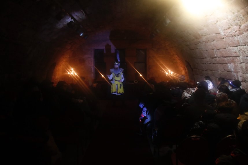 Taschenlampenf&uuml;hrung auf dem Kyffh&auml;userdenkmal