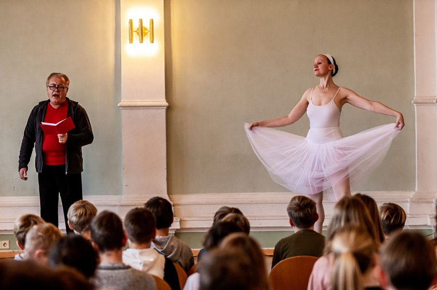 Das Duo Ruggieri trat am 1. Dezember im Humboldt-Gymnasium auf