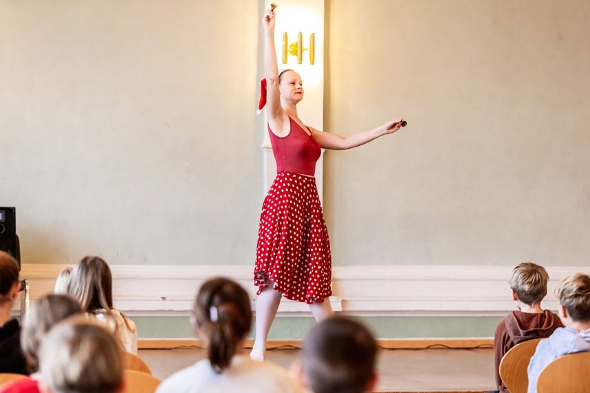 Das Duo Ruggieri trat am 1. Dezember im Humboldt-Gymnasium auf