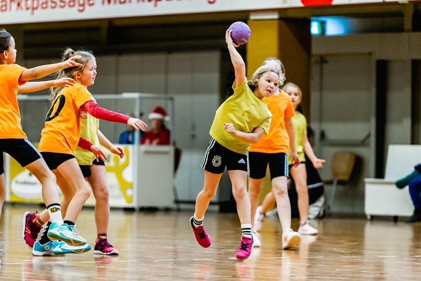 Weihnachtliches Turnier mit der NSV-F-Jugend