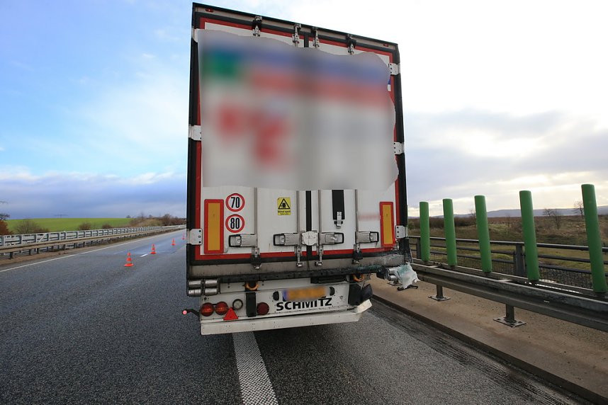 Mehrere Schutzengel an Bord gehabt - Unfall auf der A38