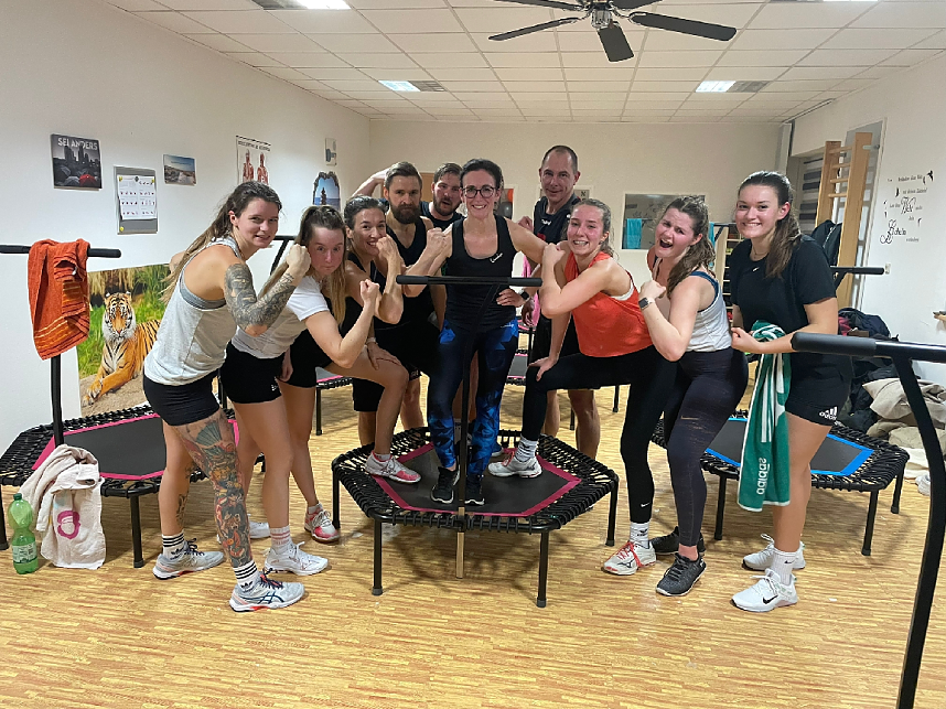 Volleyballerin beim Fitnesstraining 