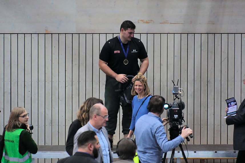 Peter Blei beim Kugelsto&szlig; Indoor