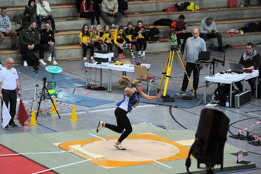 Peter Blei beim Kugelsto&szlig; Indoor