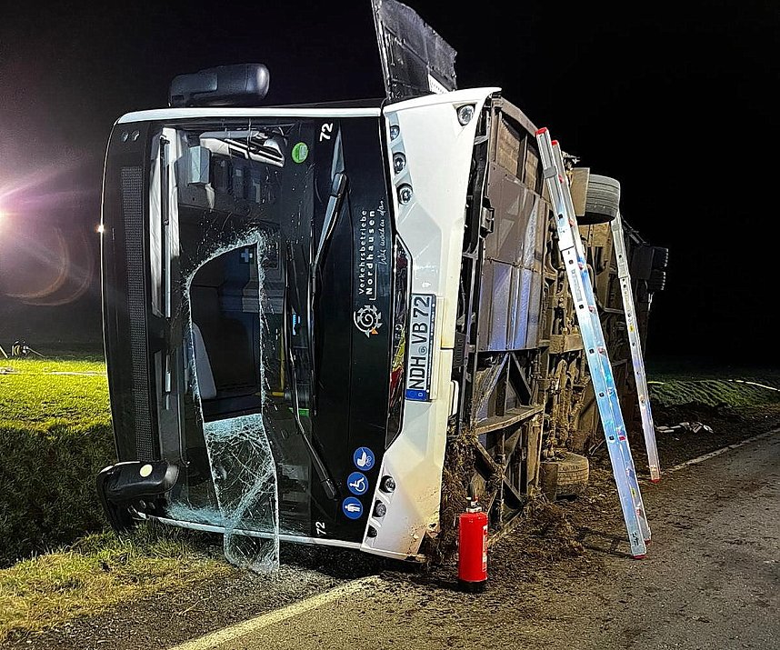 Verunfallter Elektro-Bus