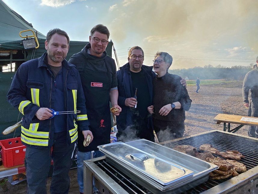 Osterfeuer in Harzungen