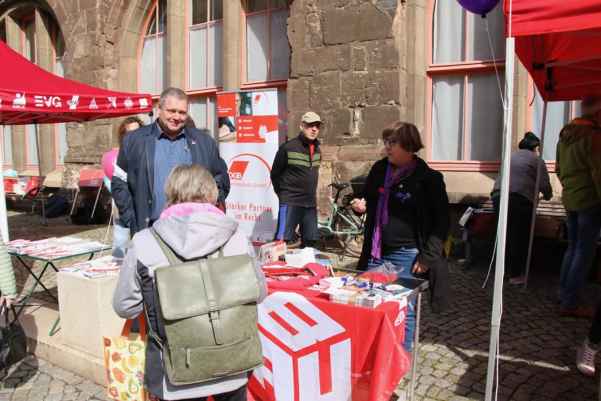 Mai-Kundgebung auf dem Nordh&auml;user Rathausplatz