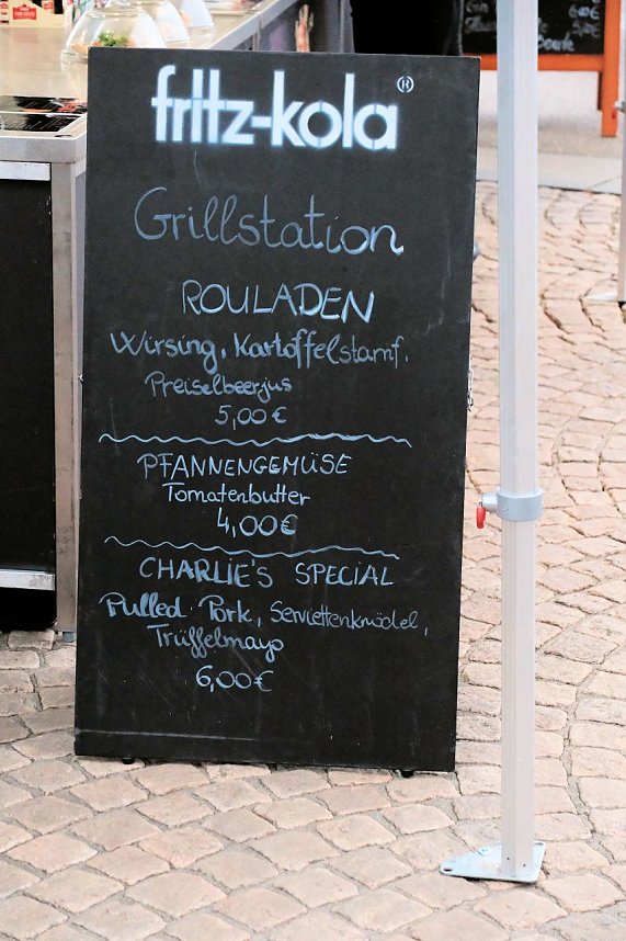 Erster tag des Bahnhofsfestes